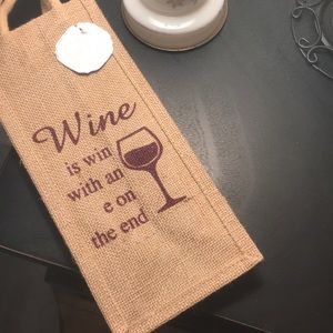 Jute material wine gift bag. Let’s celebrate 🍷🥂